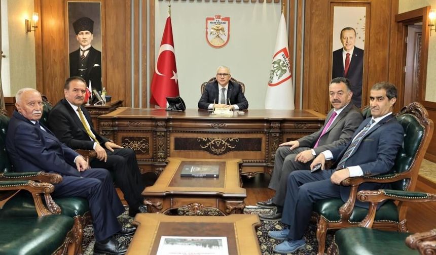 Sivasspor’da yeni yönetim arayışı sürüyor