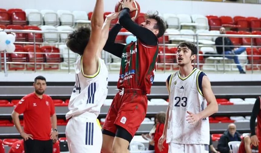 Devlerin Kapıştığı Şampiyonada Yarı Finalistler Belli Oldu