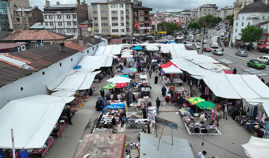 Sivas'ta Bayram Pazarı Kuruluyor! Tezgah Açacaklar İçin Çekiliş Tarihi Açıklandı!