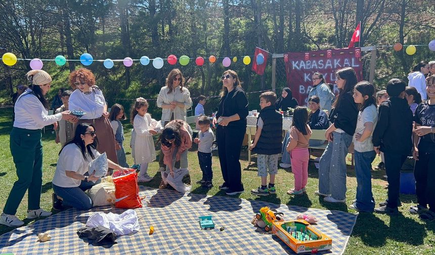 Kabasakal Köyü İlkokulu’nda Bahar Şenliği Coşkusu