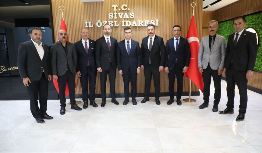 MHP Sivas Yönetimi Halil İbrahim Yeşilyurt ile Buluştu