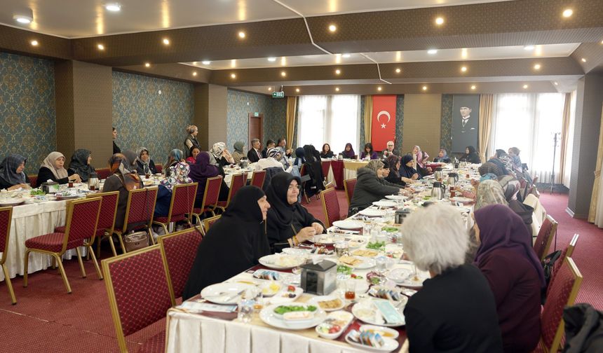 Sivas’ta Anneler Günü’nde şehit aileleriyle anlamlı buluşma