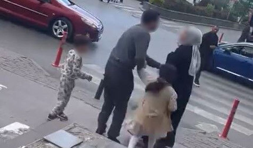 Eşini Takip Eden Kadın Genç Kızı Bıçakladı