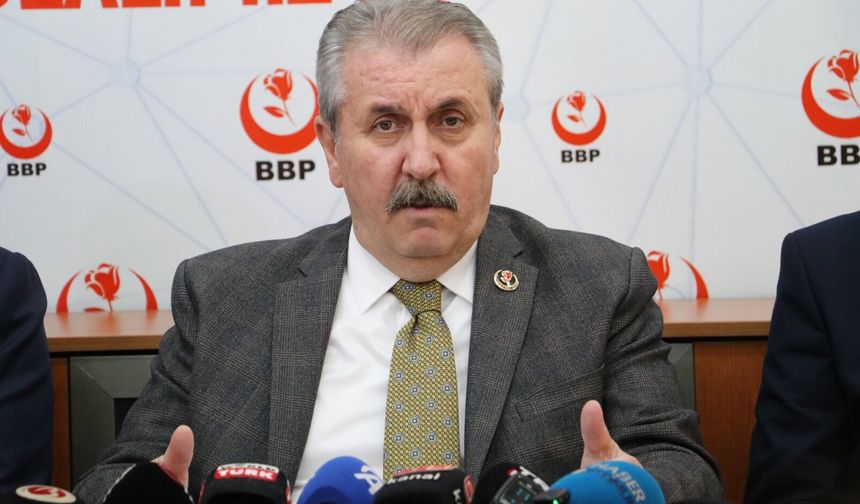 BBP Lideri Destici Sivas'tan Seslendi: "Emekli ve Asgari Ücretliye İyileştirme Şart"