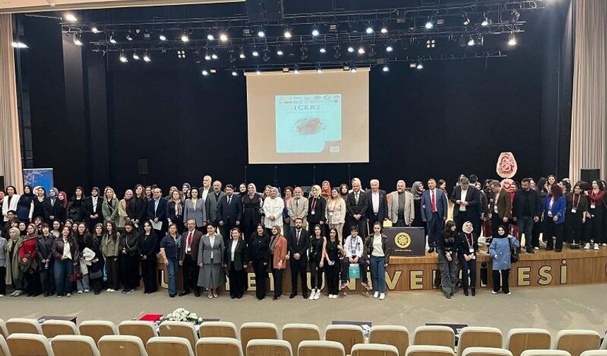 Sivas'ta Uluslararası Eğitim Araştırmaları Kongresi