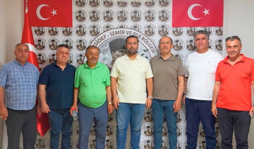 Sivaslılar İzmir'de istişare toplantısında buluştu