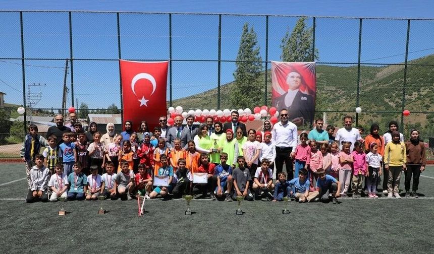 Sivas Gazi Köyü öğrencileri spora meraklı