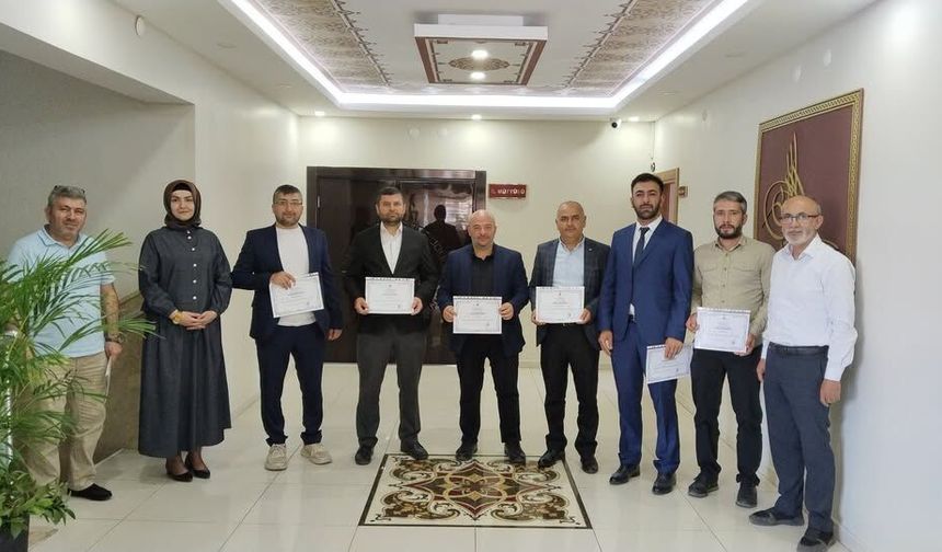 Sivas’ta Din Görevlilerine “Ezanı Güzel Okuma” eğitimi