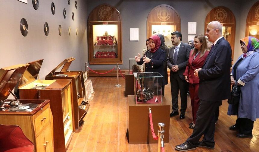 Sivas'ta vatandaşların bağışladıkları eski eşyalar, Müzede sergileniyor
