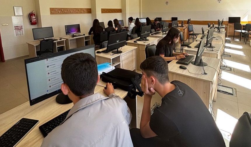 Ulaş'ta öğrencilerden ekoloji bilinci projesi