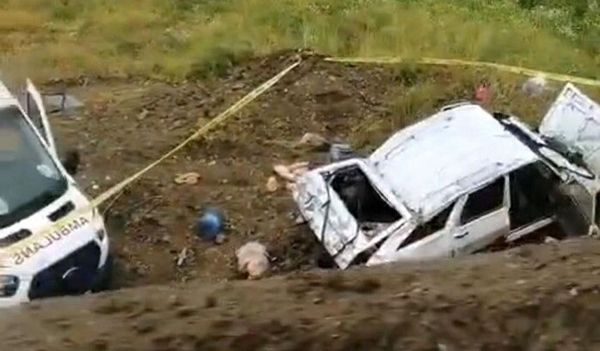 Kontrolden Çıkan Araç Köprüden Düştü: 2 Çocuk Hayatını Kaybetti