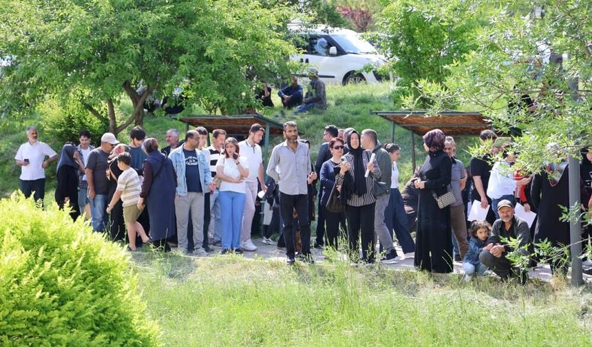 Sivas’ta YKS AYT sınavında adaylar bu kez zamanında yerini aldı