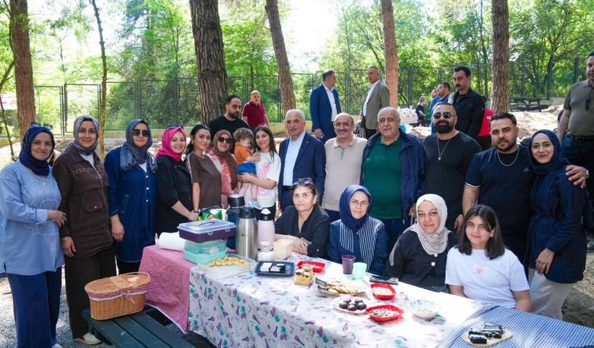 Sivaslılar Keşkek Şenliği'ni Ümraniye'de yaptı