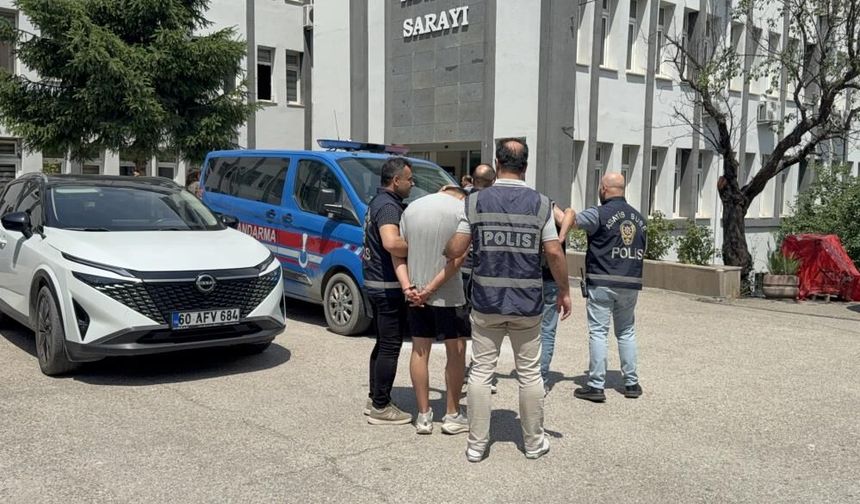 Sivas'ta yakalanan sahte MİT'çiler tutuklandı