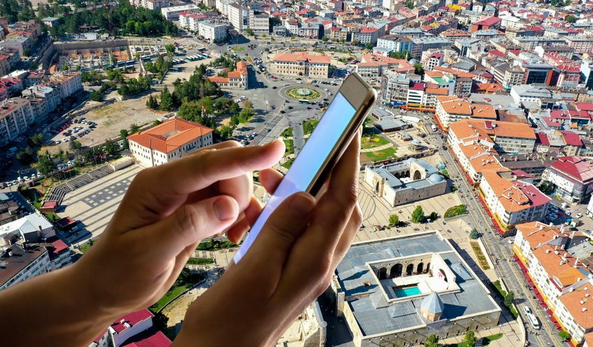Sivaslılar Dikkat! Telefonların Şarjını Şimdiden Doldurun !