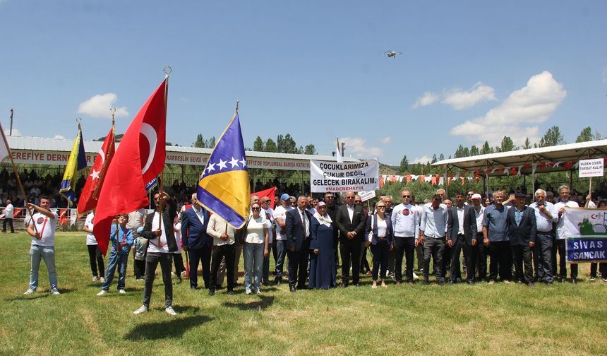 Sivas Zara'da İki Gün Süren Büyük Festival Sona Erdi!