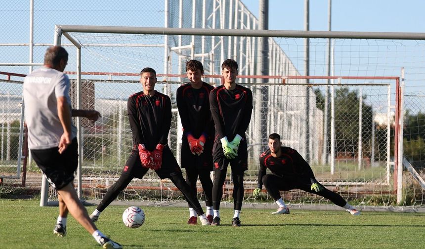 Sivasspor bugün de hazırlıklara devam edecek