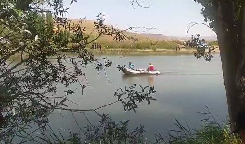 Sivas'ta Kızılırmak'ta kayıp çocuk aranıyor
