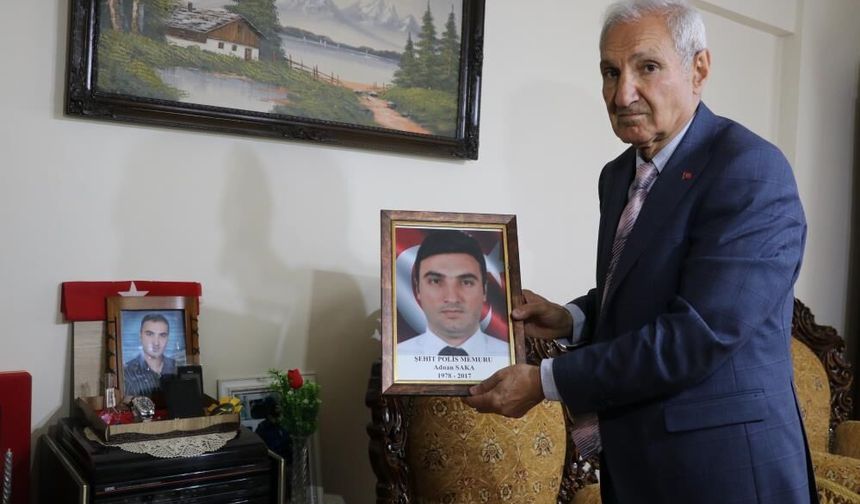 Sivas'ta şehit oğlunu kütüphanede yaşatacak