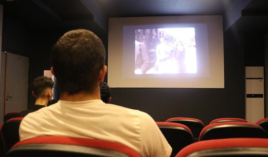 Sinema yok olmaz, dönüşür