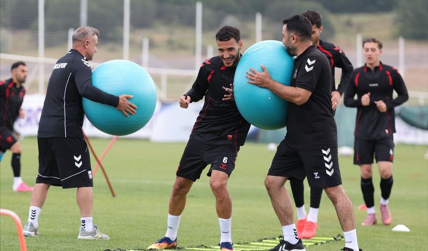 Sivasspor'da Tempo Zirvede! Yiğidolar Kayserispor Provası Öncesi Vites Yükseltti