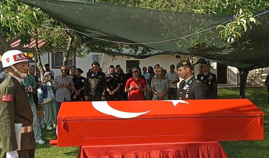 Sivaslı Emekli Astsubaya Son Görev!