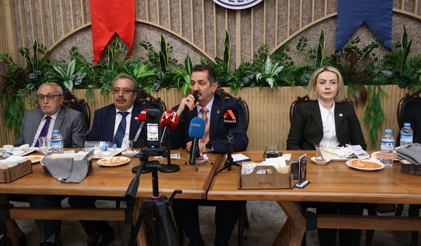 Hakan Sezerer: “Ceketi giydiysek gerekeni yapacağız"