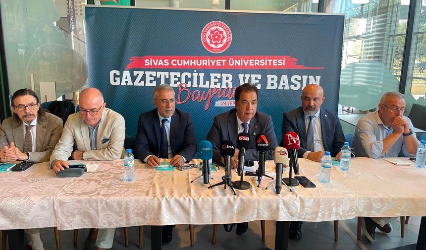 Rektör Şengönül Basın Mensuplarıyla Buluştu