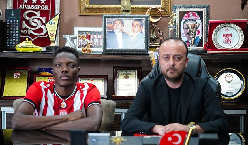 Sivasspor’dan Orta Sahaya Genç Takviye
