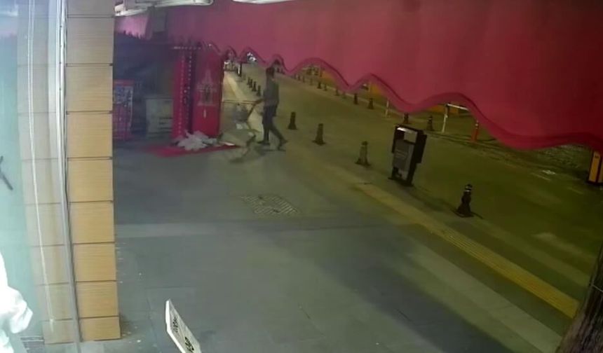 Sivas'ta Güvenlik Kamerasındaki Hırsızlık Şüphesinin Altındaki Yürek Isıtan Gerçek
