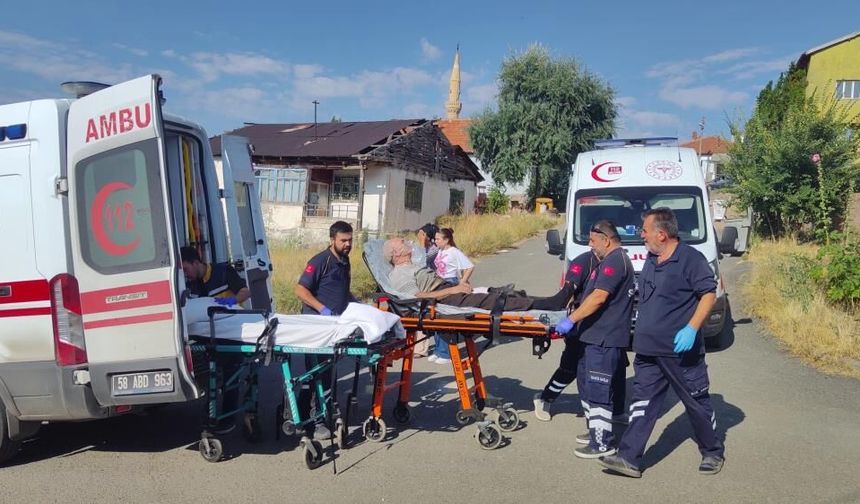 Şarkışla'da ev yangını büyümeden önlendi