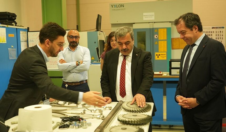 Sivas'ta o üniversiteden Ankara temasları