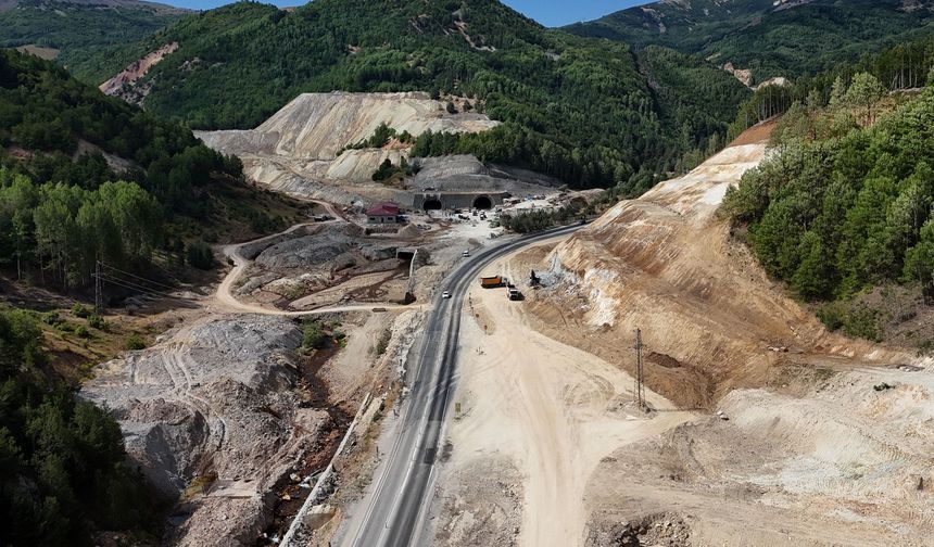 Sivas’ta Geminbeli Tüneli’nde çalışmalar hızlandı