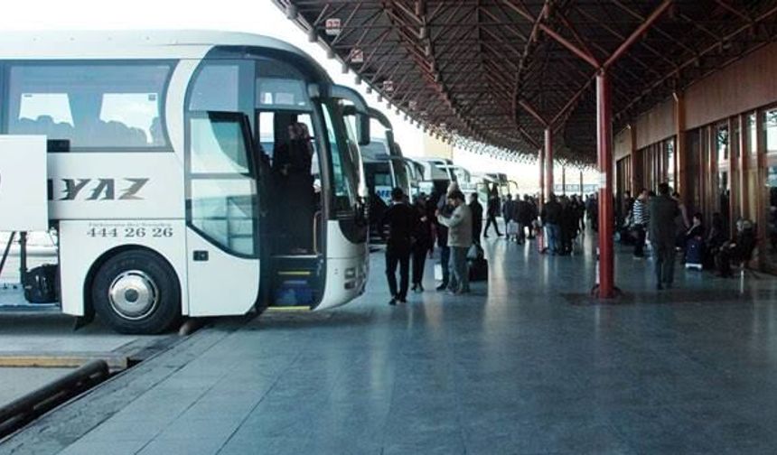 Otobüslerde İkramlar Tarih Oluyor! Su Bile Parayla Satılabilir