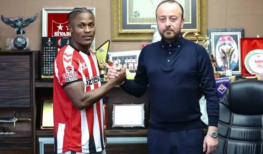 Sivasspor Jonathan Okoronkwo ile yolları ayırdı