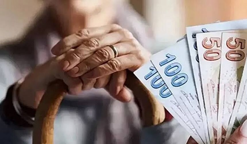 Evde Bakım Yardımı hesaplara artışlı yatırılıyor