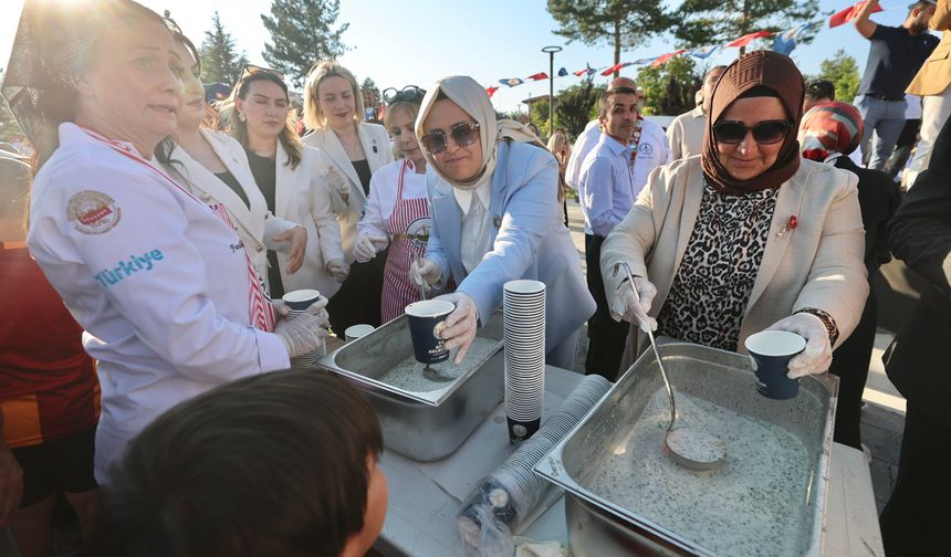 Sivas’ta 5 Bin Kişiye Ayran Aşı Çorbası İkramı!