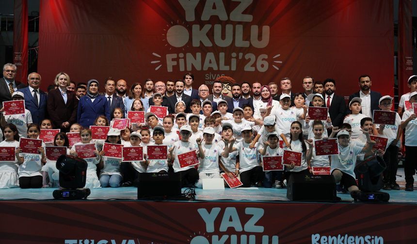 Sivas’ta 6 Bin Öğrenci Yaz Okulunu Tamamladı!