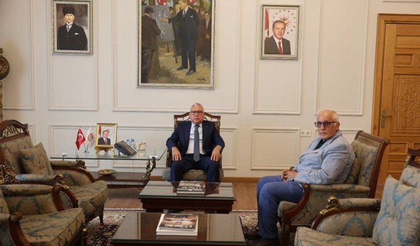 Bizim Sivas Gazetesi İmtiyaz Sahibi Muhsin Kaya’dan Vali Şimşek’e Ziyaret