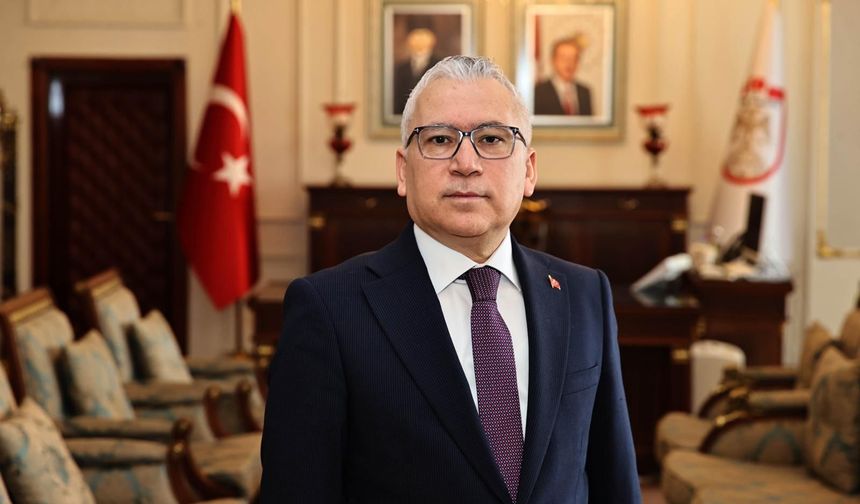 4 Eylül Meşalesinden 30 Ağustos Zaferine! Sivas Valisi Şimşek'ten 30 Ağustos Zafer Bayramı Mesajı!