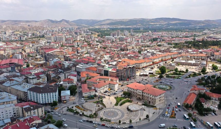 Sivas'ta 11 aylık Büşra bebek kayboldu!