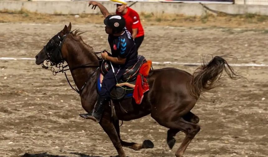 Sivas Atlı Cirit'te lider