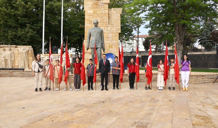 Sivas'ta yeni eğitim törenle başladı