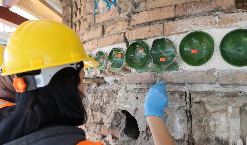 Sivas Ulu Cami'ndeki Restorasyonda Ortaya Çıkan Yeşil Çanakların Gizemi Çözüldü
