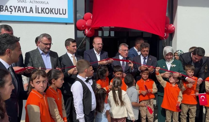 Abdullah Güler: Sivas eğitimde ivme kazandı