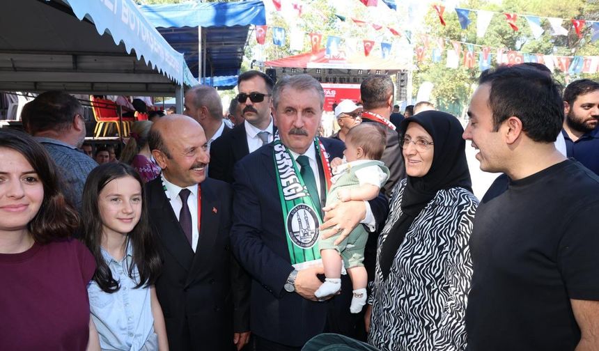 Mustafa Destici Kocaeli’de Sivaslılarla Buluştu