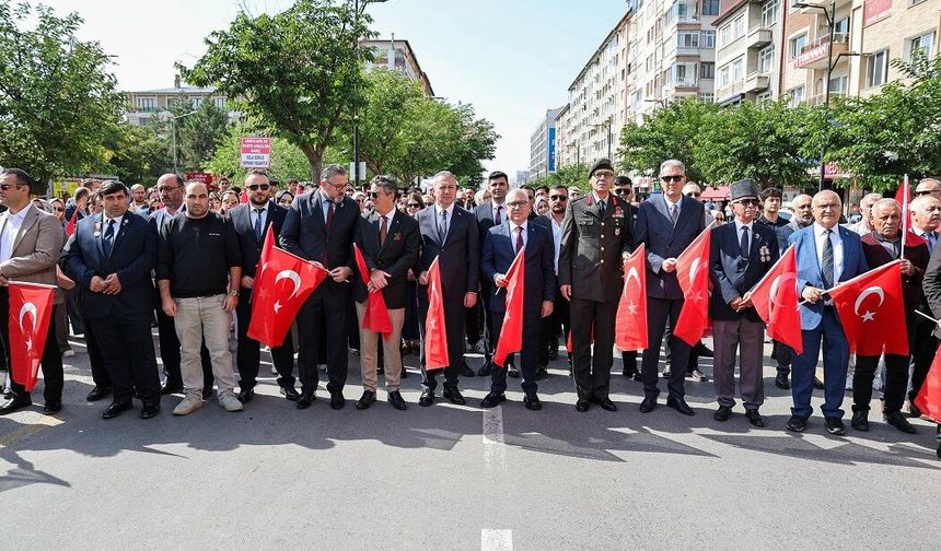 Sivas’ta “Kahramanlarla Kardeşlik Yolunda” yürüyüşü düzenlendi