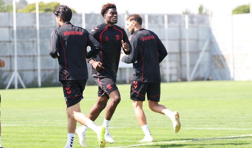 Sivasspor bugün de antrenmanda