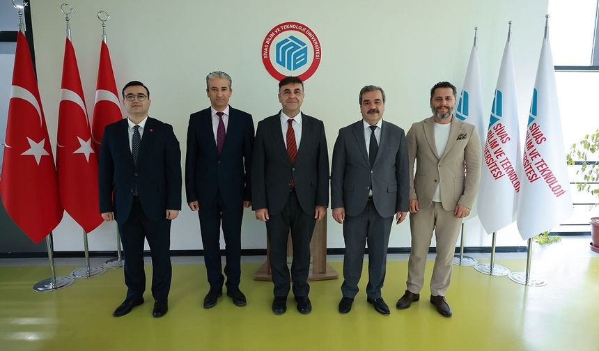 Sivas'ta o üniversiteye İKSAD'dan ziyaret