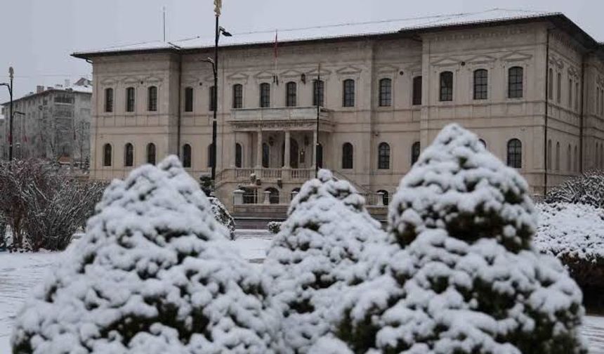 Sivas’ta Kış Gelmeden Hazırlıklar Başladı!